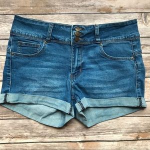 Wax jeans 3 button zip up cut off shorts